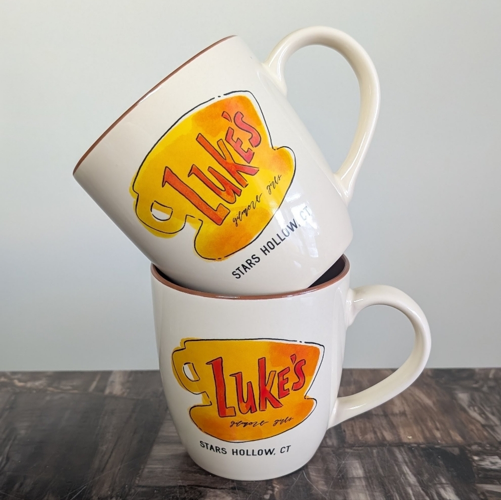 Gilmore Girls Vintage Style Cream Color LUKE'S STARS HOLLOW, CT Mug ☕ - Picture 5 of 6